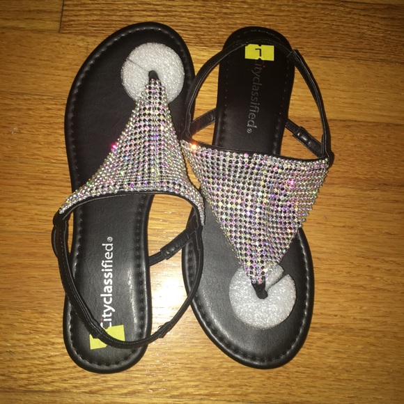 city classified Shoes - CITYCLASSIFIED BLACK SPARKLY SANDALS